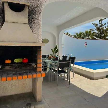 Paradise - Dos Ardillas 빌라 네르하